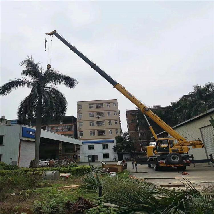 兴仁12吨吊车出租一天的收费标准是什么