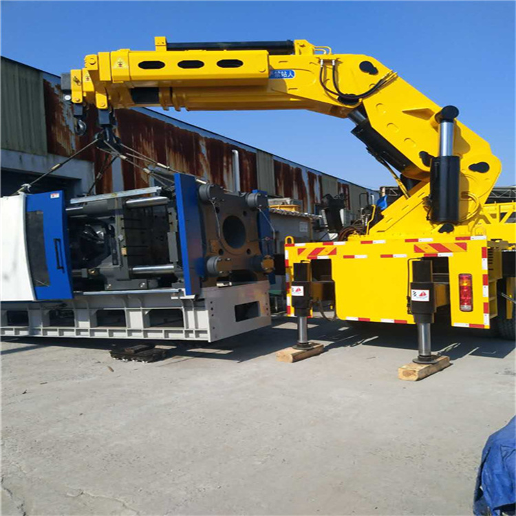 兴仁 大吨位折臂吊出租费用解析：一小时租赁多少钱