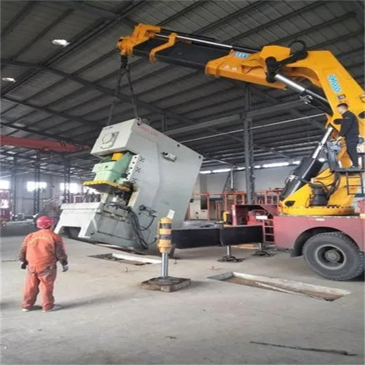 兴仁80吨折臂吊车出租附近电话